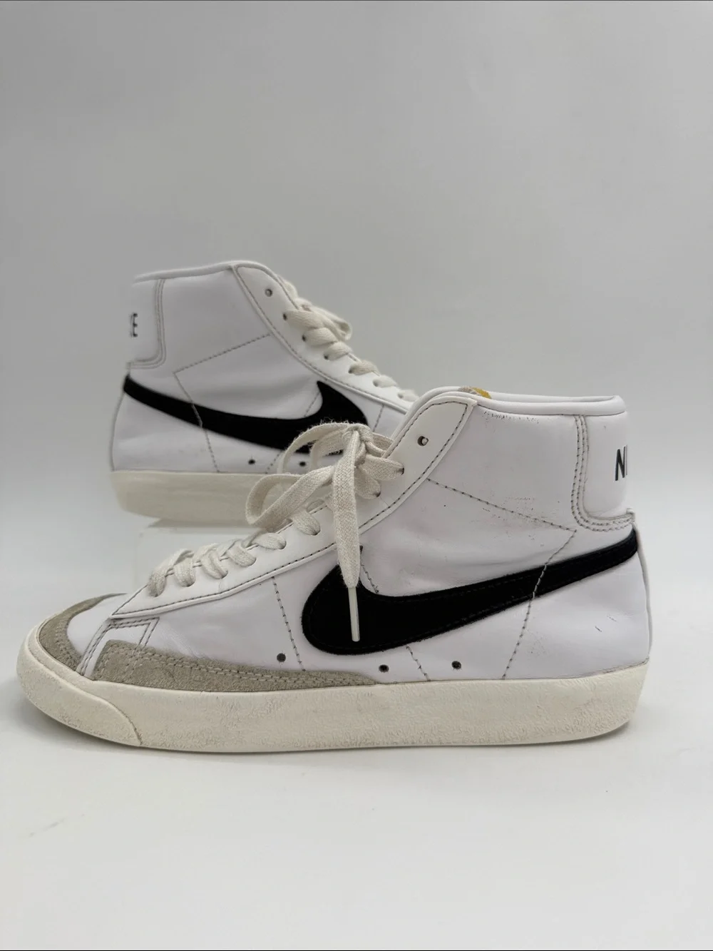Nike Blazer Mid 77 Vintage White Black CZ1055-100 Women's Size 7.5